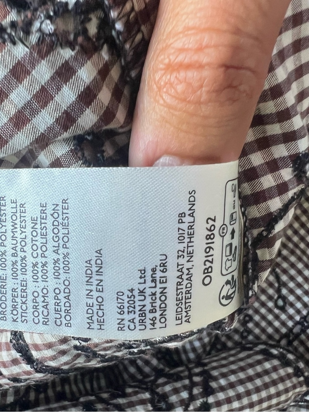 Anthro Pilcro Keira Gingham Blouse
Brown/White w Black Embroidered Eyelet M NWOT - Picture 11 of 12